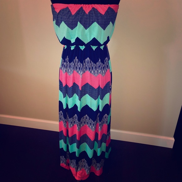 Maxi Dress - Picture 1 of 2